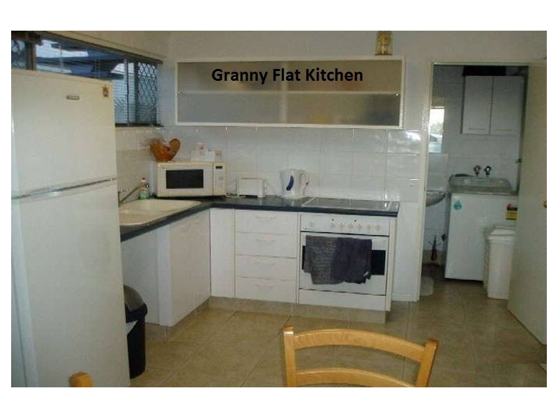 134 Turpin Road, Labrador QLD 4215