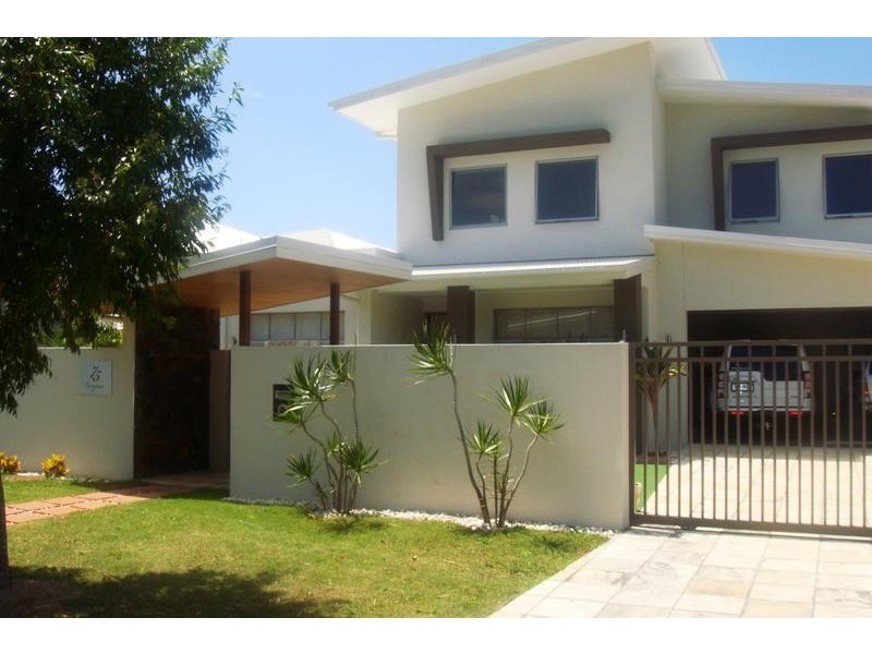 75 Compass Dr, Biggera Waters QLD 4216