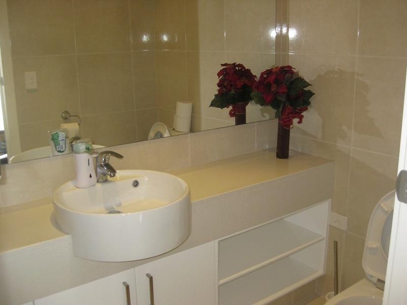 75 Compass Dr, Biggera Waters QLD 4216