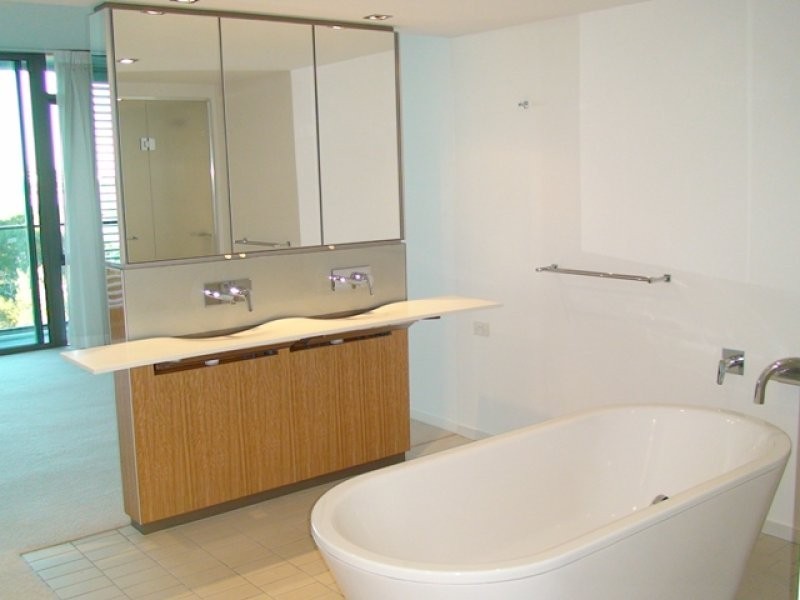 30 Ephraim Island Pde, Paradise Point QLD 4216