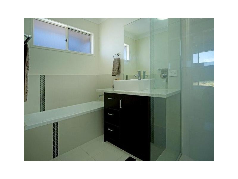 1/25 Compass Dr, Biggera Waters QLD 4216