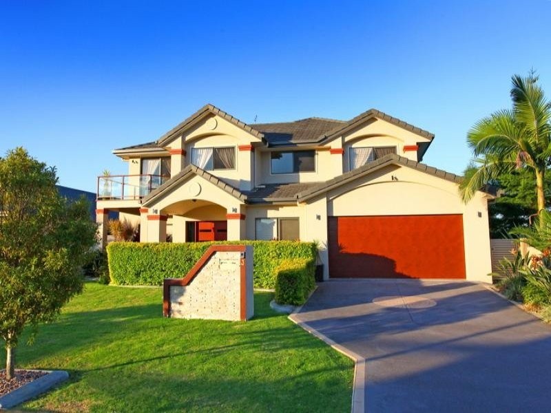 3 Temple Island Dr, Oxenford QLD 4210