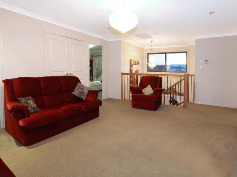 3 Temple Island Dr, Oxenford QLD 4210