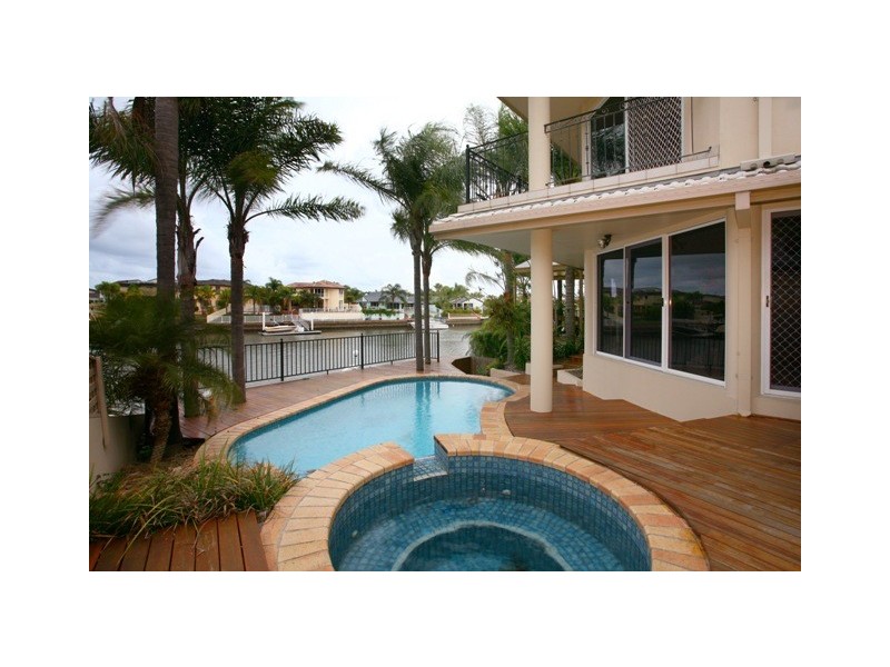 Runaway Bay QLD 4216