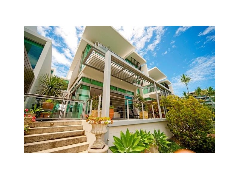 Paradise Point QLD 4216