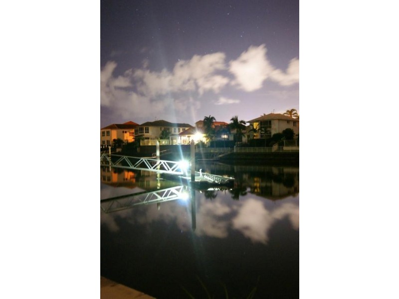 135 Pebble Beach Drive, Runaway Bay QLD 4216