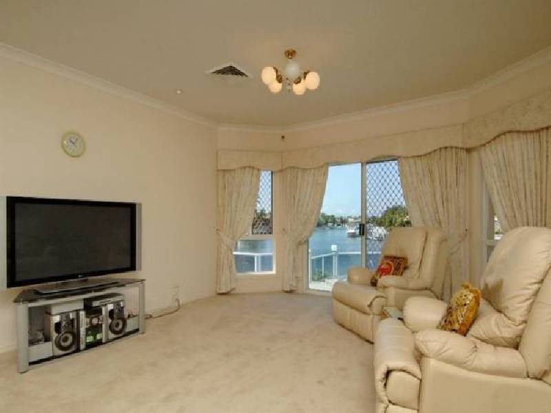 Runaway Bay QLD 4216