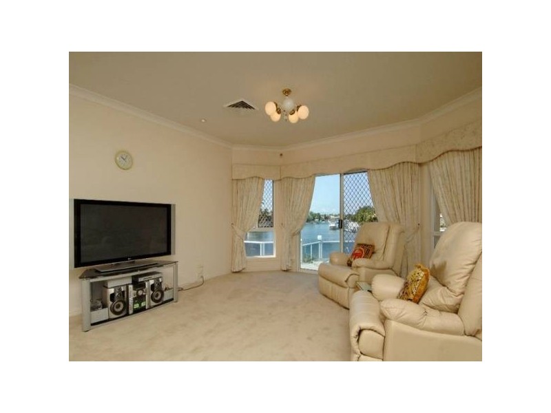 Runaway Bay QLD 4216