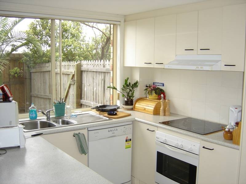 4/643 Pine Ridge Rd, Biggera Waters QLD 4216