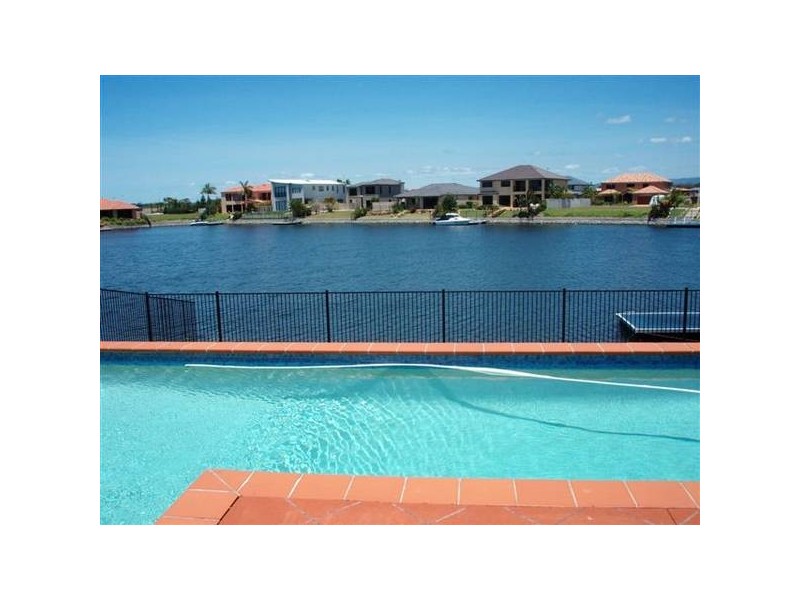 Hope Island QLD 4212