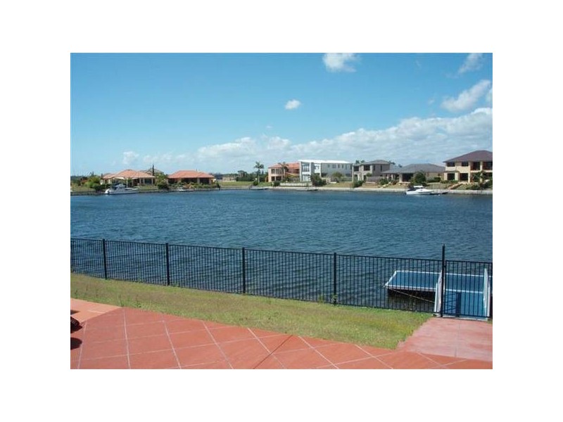 Hope Island QLD 4212