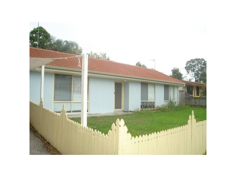 32 Hepworth Street, Arundel QLD 4214