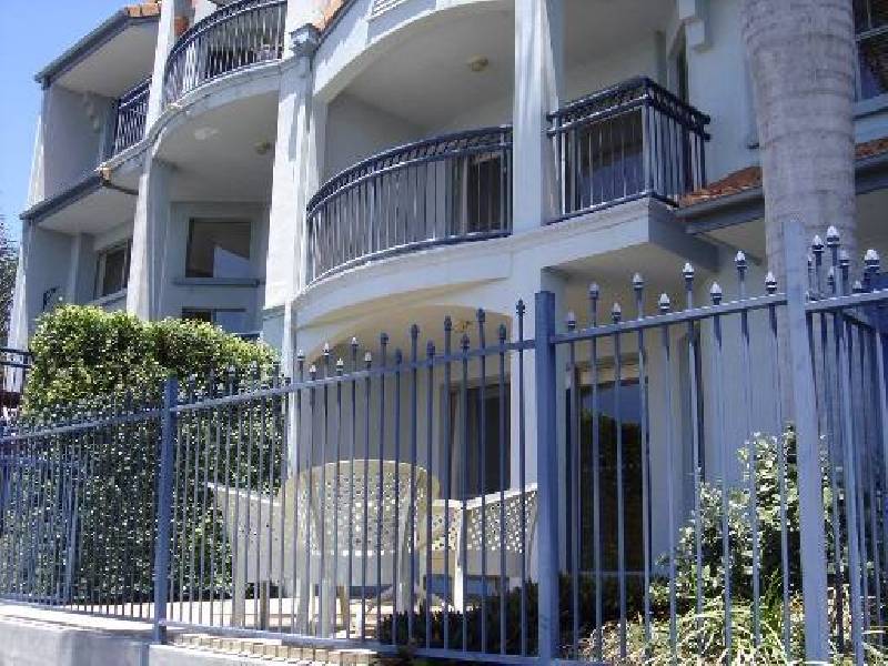 52 John Lund Drive, Hope Island QLD 4212