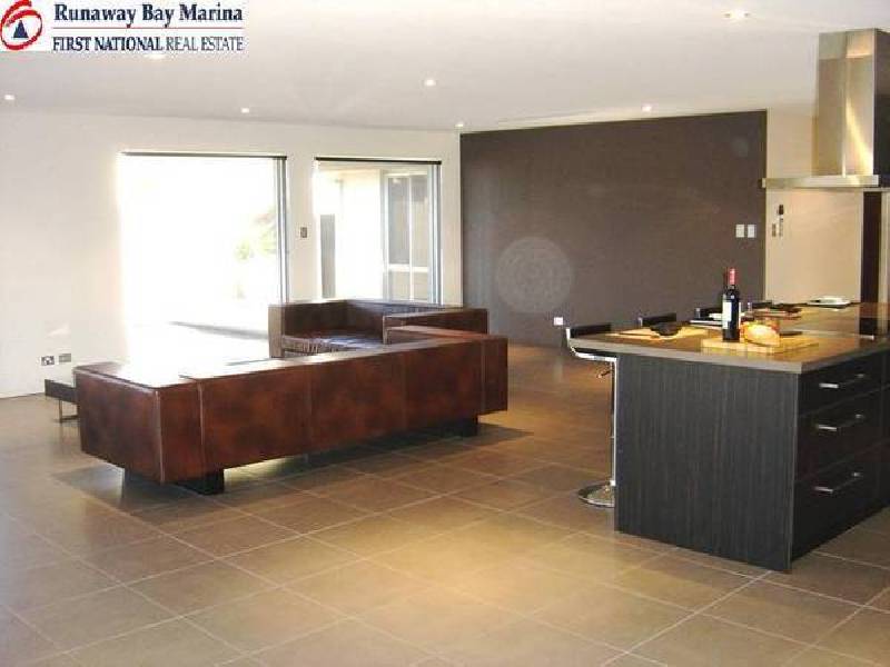 46 Cockleshell Court, Runaway Bay QLD 4216