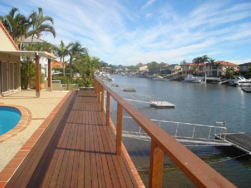 164 Sundance Way, Runaway Bay QLD 4216