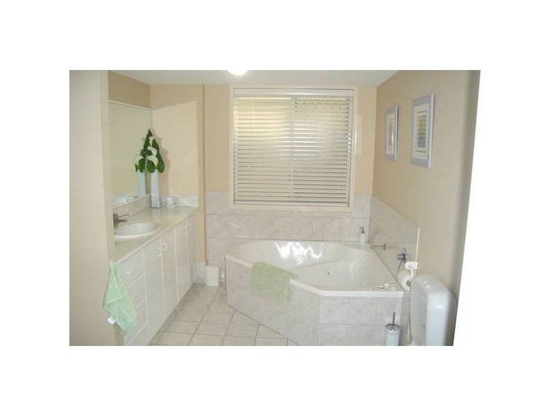 Runaway Bay QLD 4216