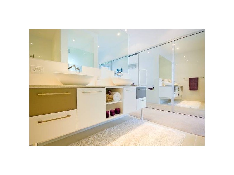 Runaway Bay QLD 4216