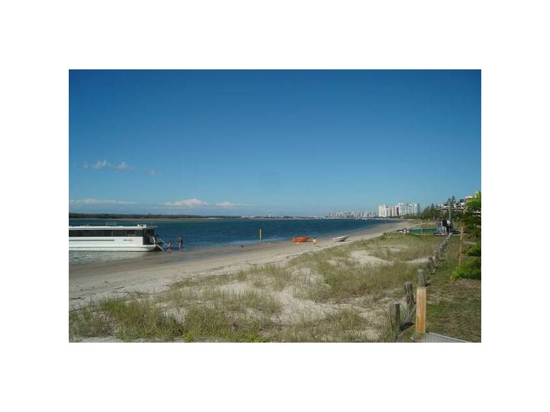 Biggera Waters QLD 4216