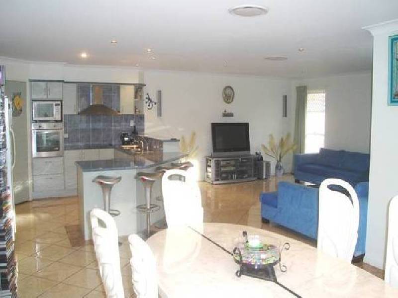 Molendinar QLD 4214