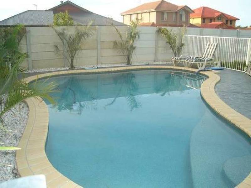 Molendinar QLD 4214