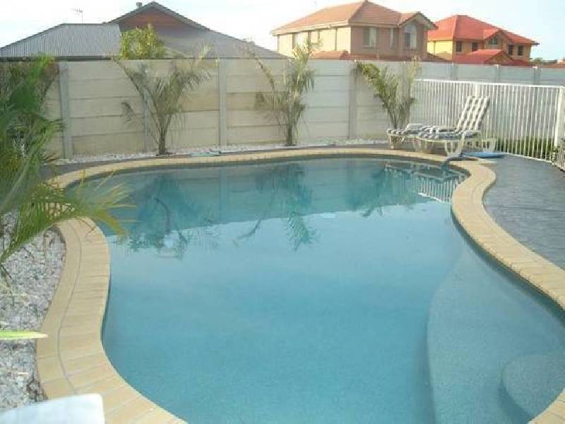 Whitewood Place, Parkwood QLD 4214