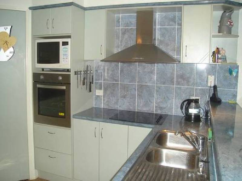 Whitewood Place, Parkwood QLD 4214