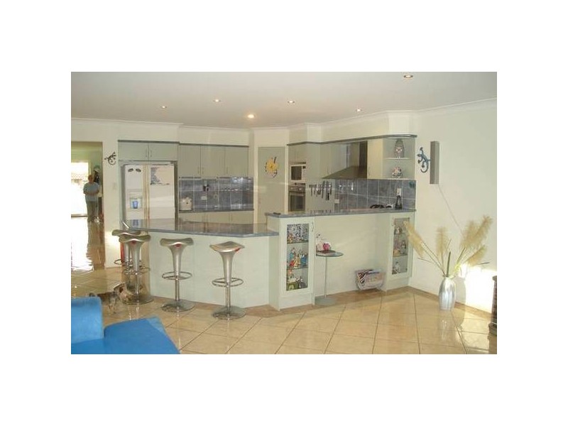 Whitewood Place, Parkwood QLD 4214