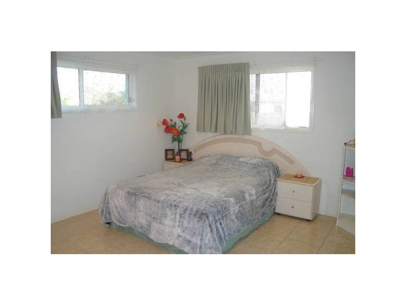 Whitewood Place, Parkwood QLD 4214