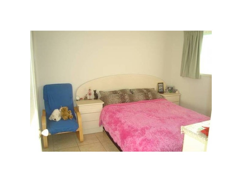 Whitewood Place, Parkwood QLD 4214