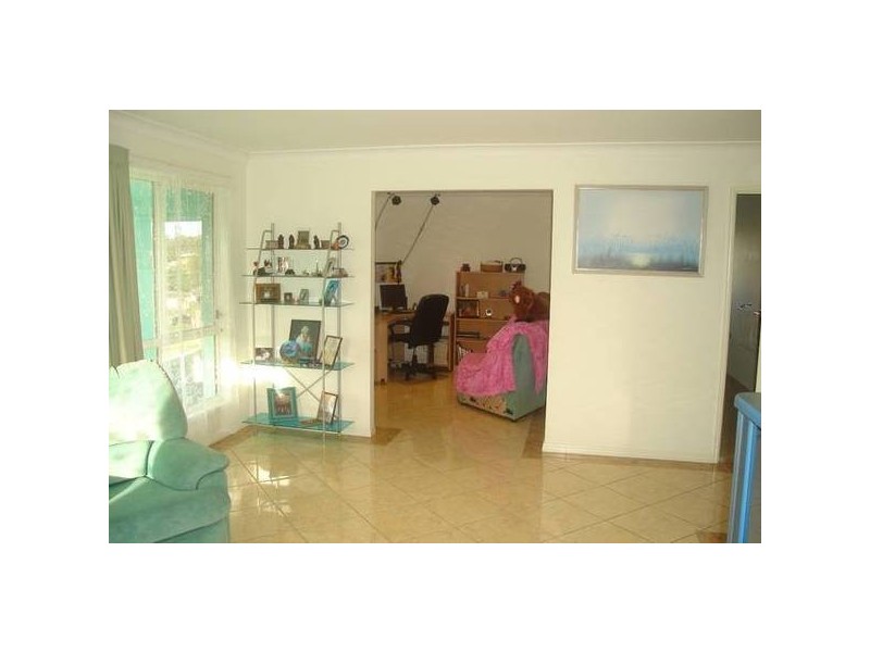 Whitewood Place, Parkwood QLD 4214