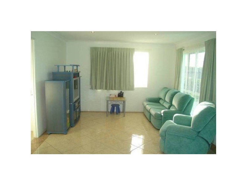 Whitewood Place, Parkwood QLD 4214