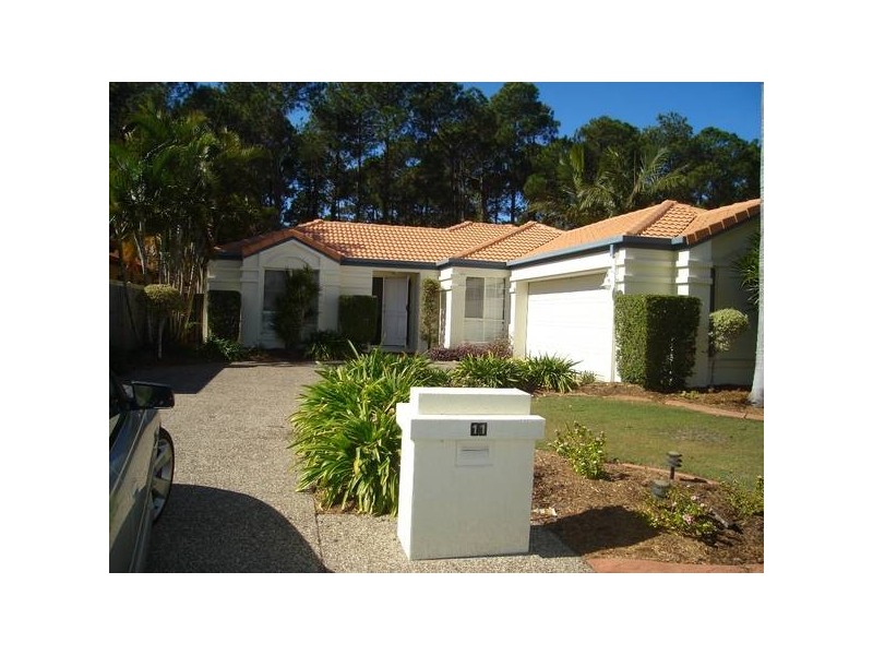Ballybunyon Crescent, Hope Island QLD 4212