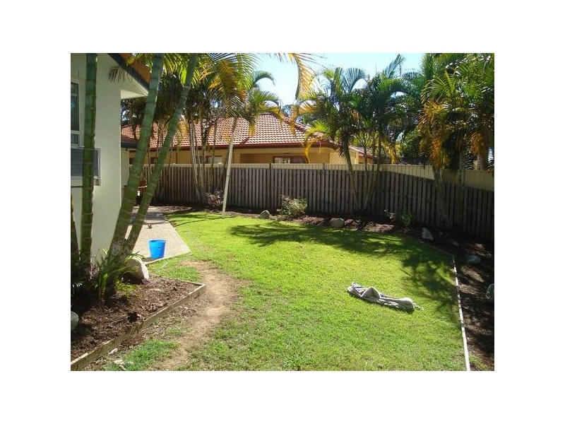 Ballybunyon Crescent, Hope Island QLD 4212