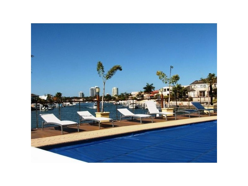 Saltbreeze Court, Runaway Bay QLD 4216