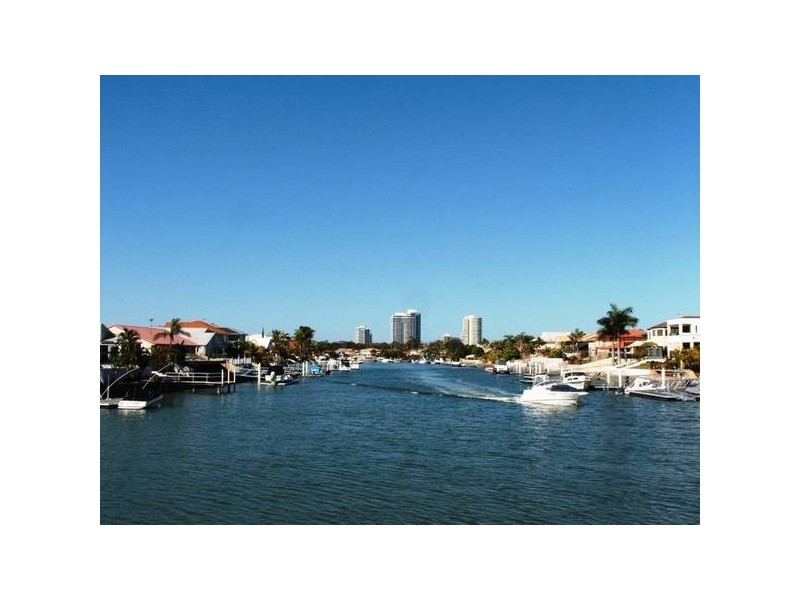 Saltbreeze Court, Runaway Bay QLD 4216