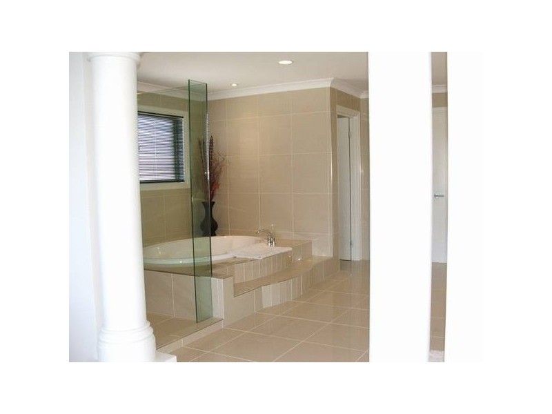 Saltbreeze Court, Runaway Bay QLD 4216