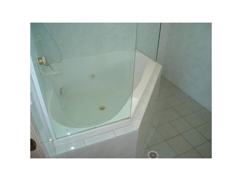 Shute Court, Paradise Point QLD 4216