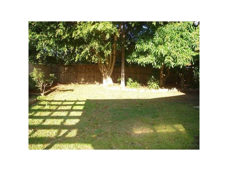 Rason Way, Coombabah QLD 4216