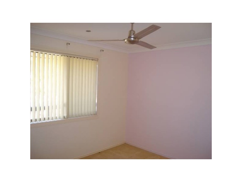 Crescent Avenue, Hope Island QLD 4212