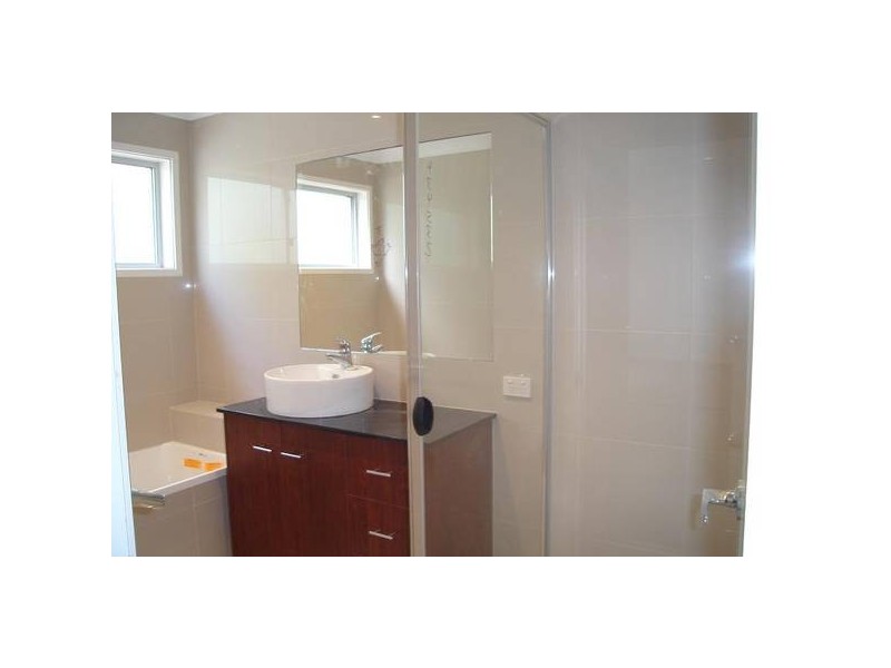 16 Yulia Street, Coombabah QLD 4216