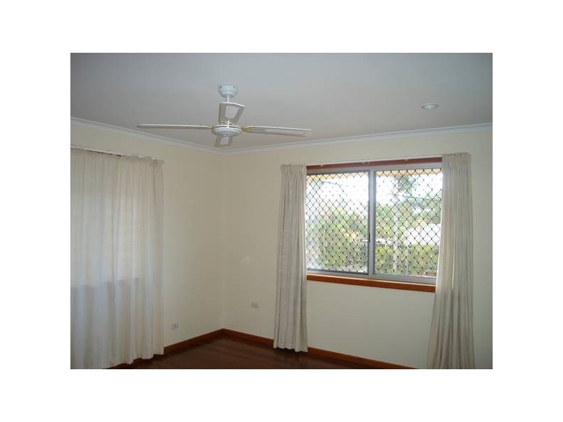 18 Scoter Avenue, Paradise Point QLD 4216