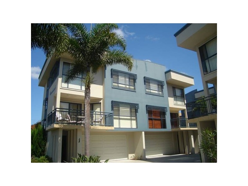 1/5 Taylor Street, Biggera Waters QLD 4216