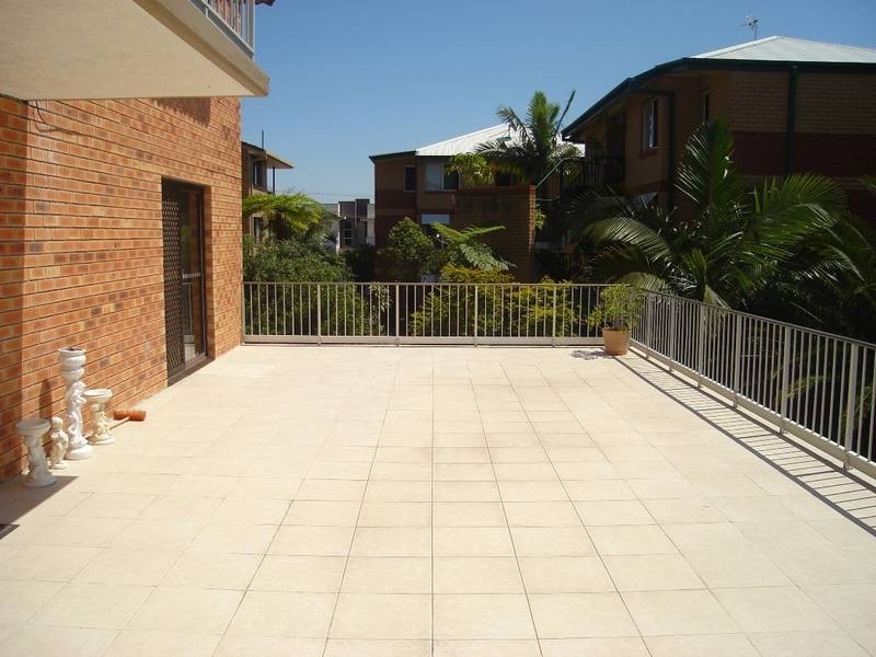 5/16 Madang Crescent, Runaway Bay QLD 4216