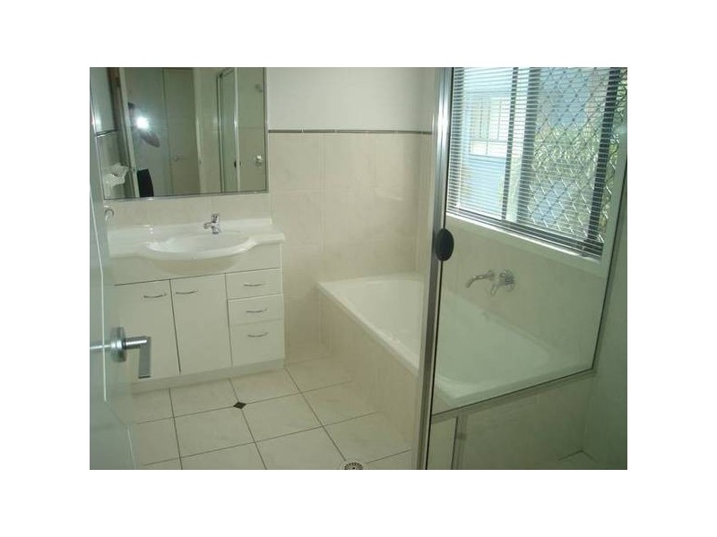 3/5 Taylor Street, Biggera Waters QLD 4216