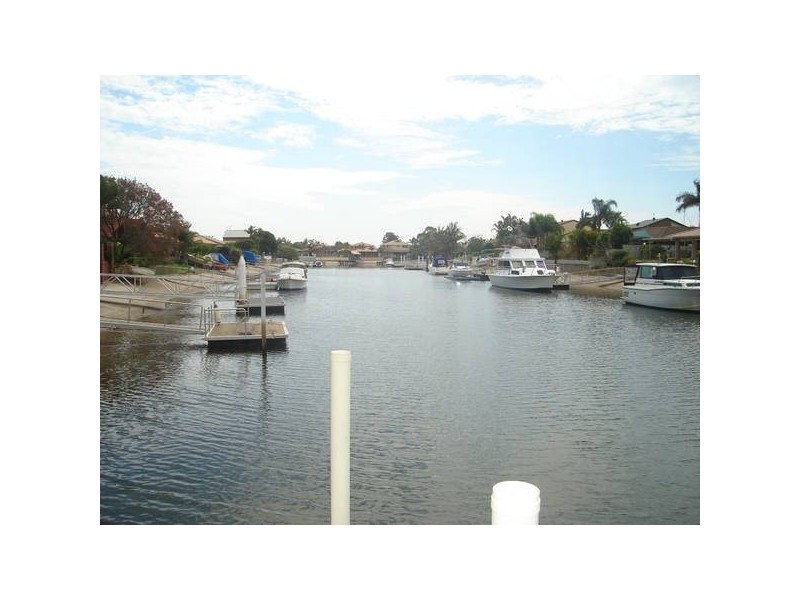 Paradise Point QLD 4216