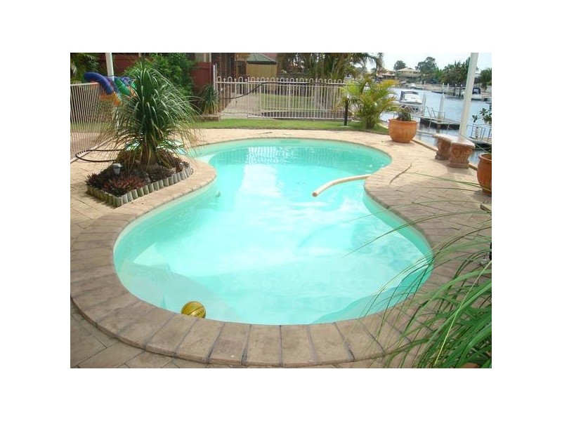 Paradise Point QLD 4216