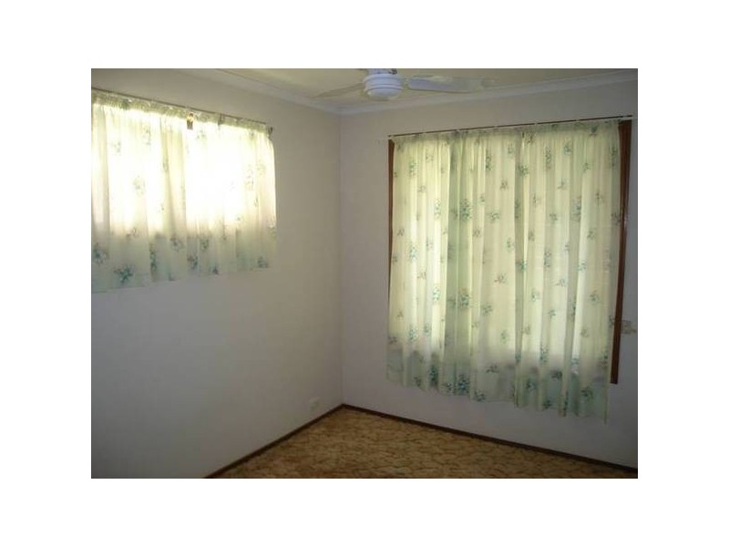 2/36 Killowill Avenue, Paradise Point QLD 4216