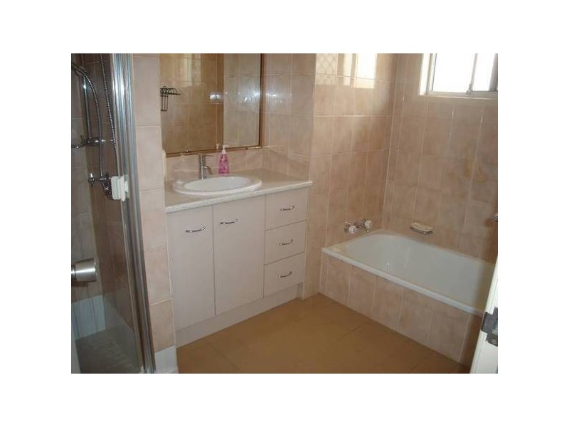 Isle Of Capri QLD 4217