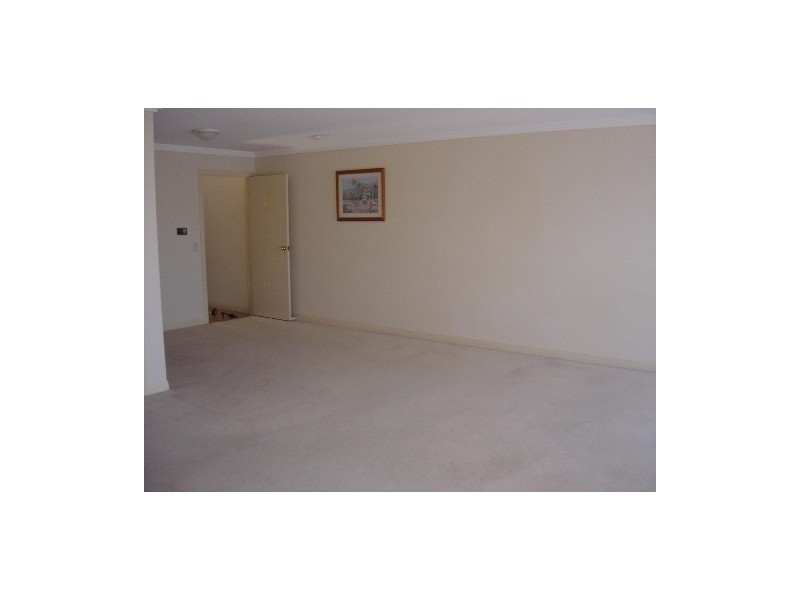 52 John Lund Drive, Hope Island QLD 4212