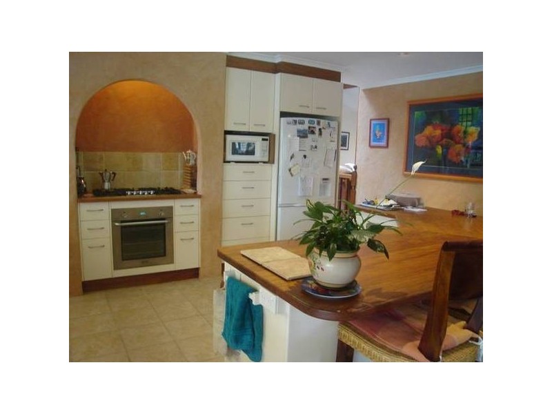 Paradise Point QLD 4216